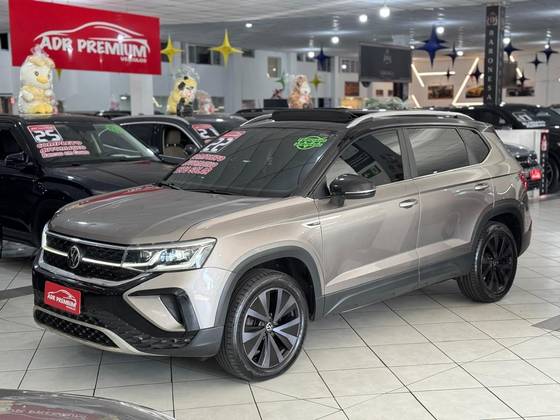 VOLKSWAGEN TAOS 1.4 250 TSI TOTAL FLEX HIGHLINE AUTOMÁTICO